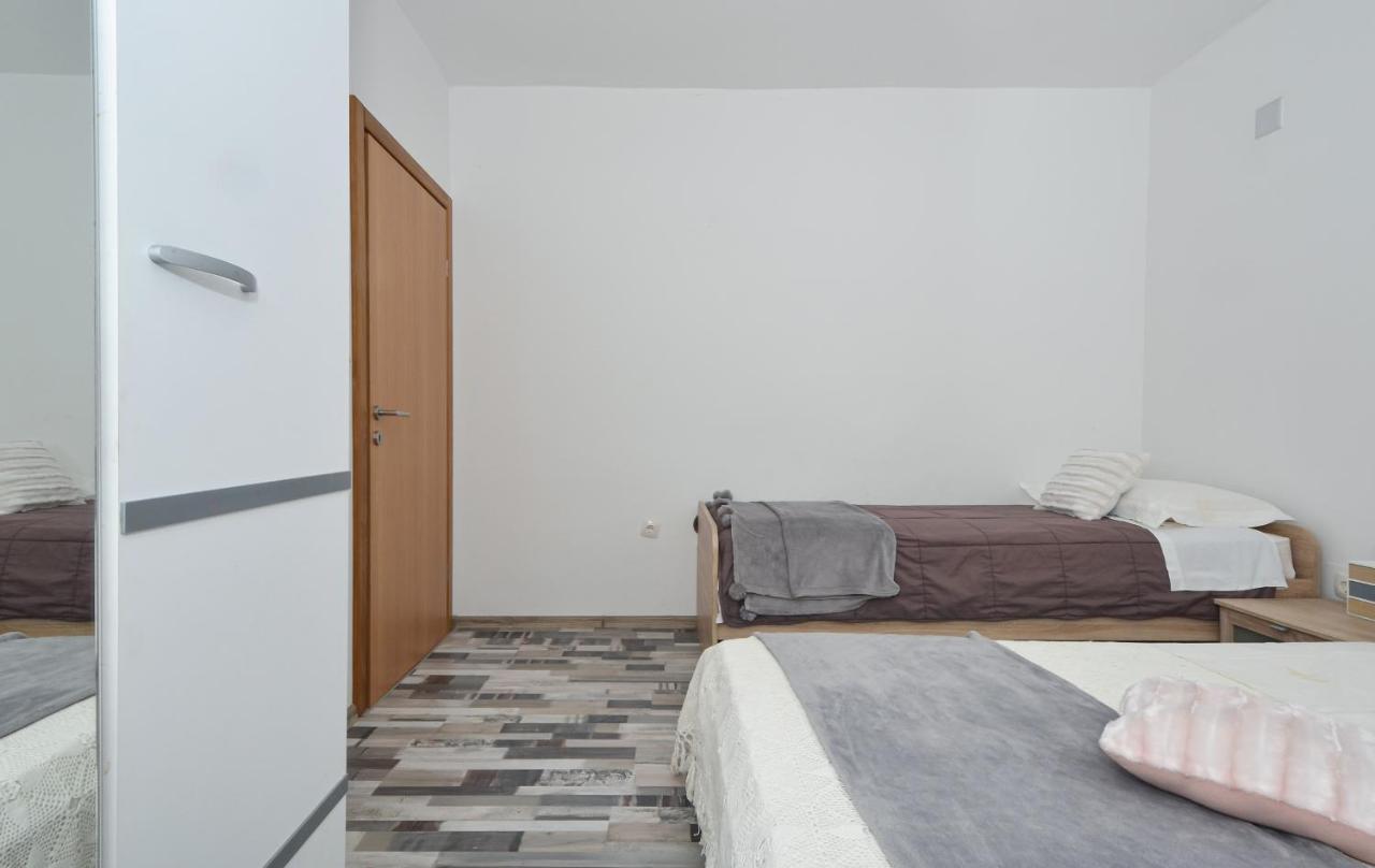 Apartments Luciano Seget Vranjica Exterior foto
